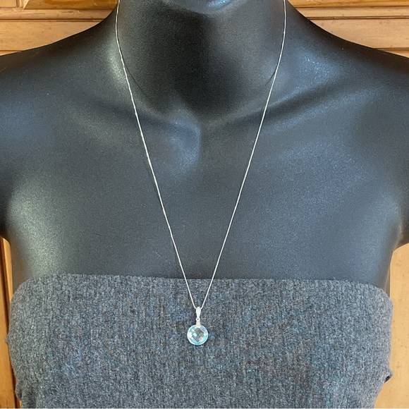 Solid 14K White Gold Fancy Cut Round Blue Topaz Diamond Accent Pendant Necklace - Picture 3 of 14